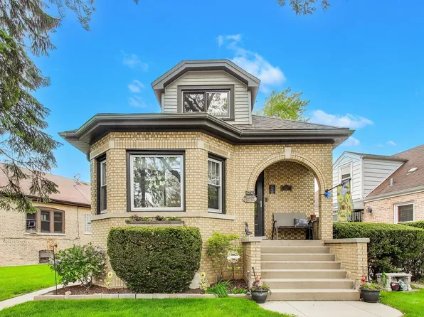 6732 W Rascher Ave, Chicago, IL 60656