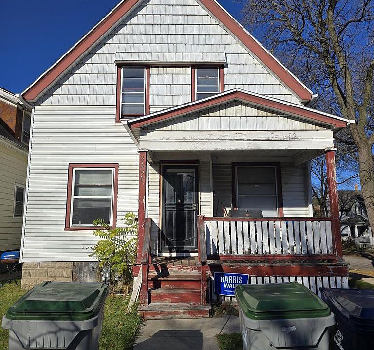 1st image of 2450 West Concordia AVENUE