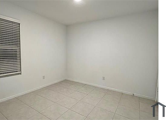 2nd image of 224 Jasmine Dr