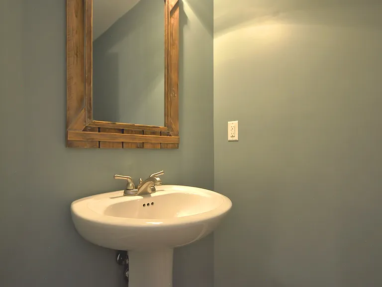 325 Sam Houston Cir — Photo 15