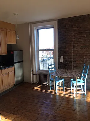 Rented by Realty Collective | media 12