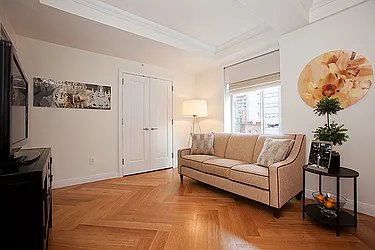 Sold by CitiSuites International Realty