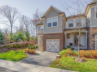2 Brompton Pl #1701, Randolph, NJ 07869