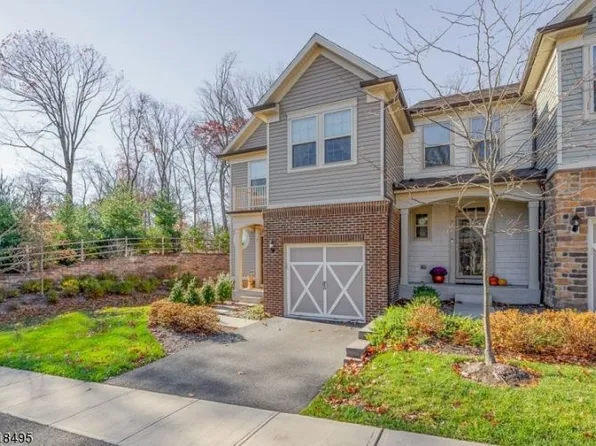 2 Brompton Pl #1701, Randolph, NJ 07869