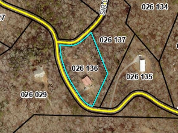 2nd image of 405 Chattahoochee Way