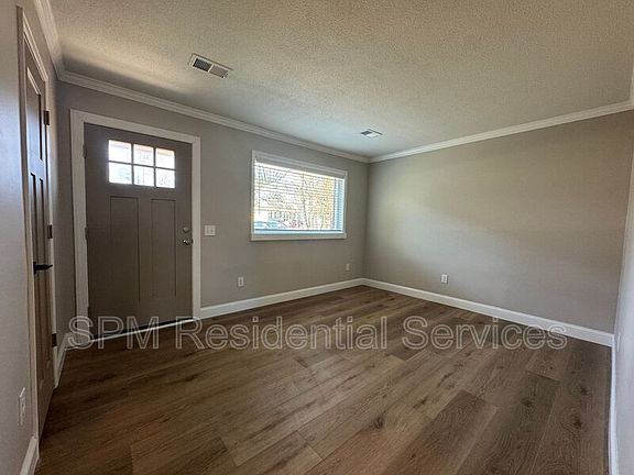 3rd image of 5815 Michelle Dr