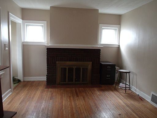 2nd image of 3506 W 117th St