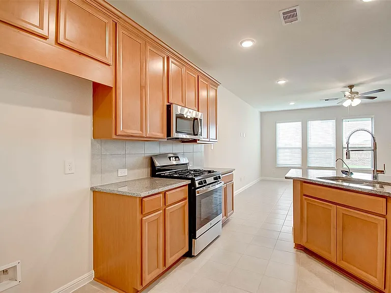 18827 Carlisle Landing Ln — Photo 22