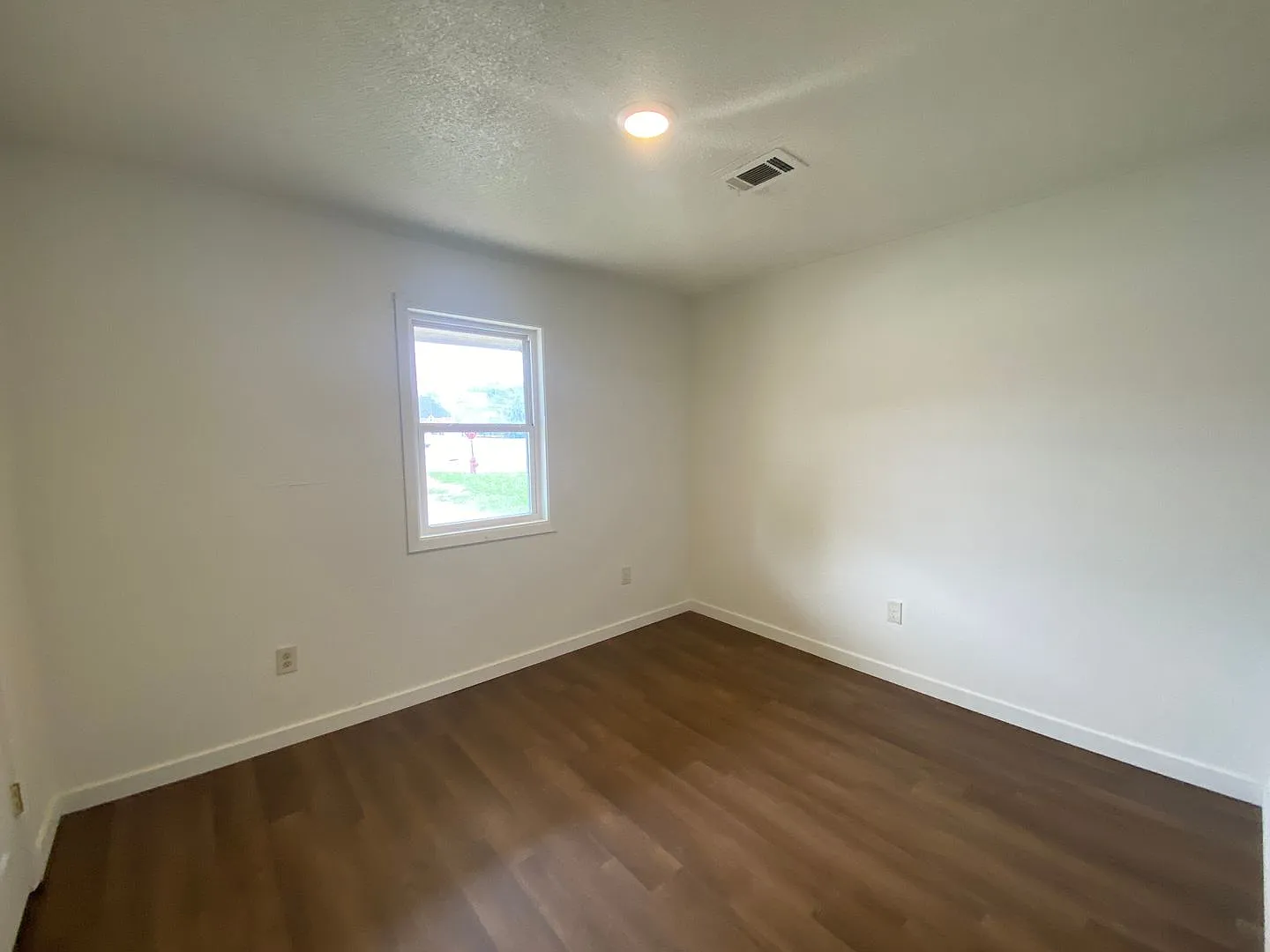201 State Street-8 Plex — Photo 2