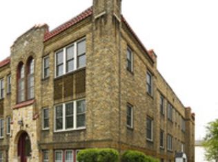 1642 Charles Ave #B01, Saint Paul, MN 55104