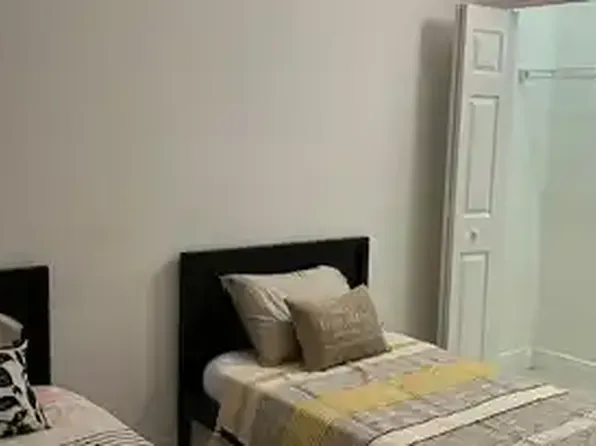 6171 NW 182nd Ter, Hialeah, FL 33015