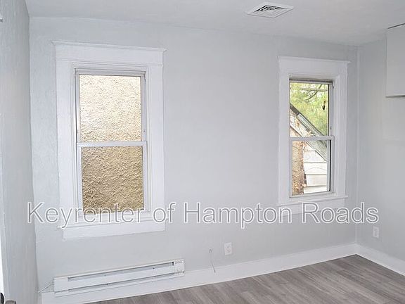 3rd image of 744 E 28th St Unit 2