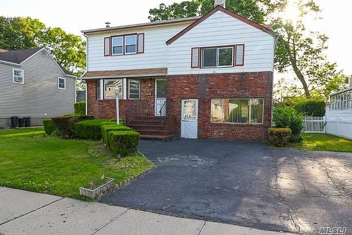 1st image of 346 Park Ln