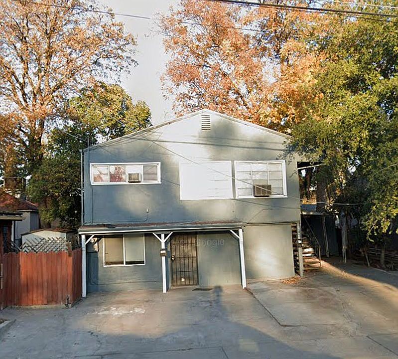 2nd image of 3050 Del Paso Blvd