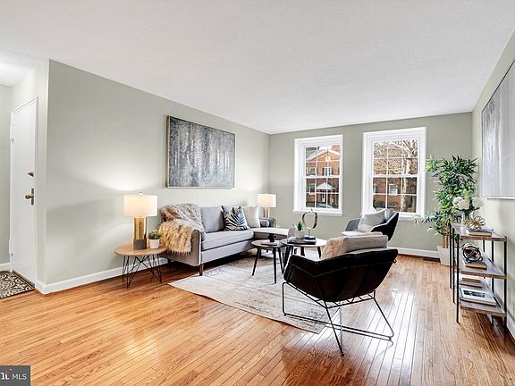 4th image of 4710 30th St S APT A1