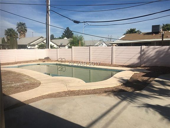 4th image of 4628 Sawyer Ave #0