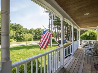 356 Sasapequan Rd, Fairfield, CT 06824