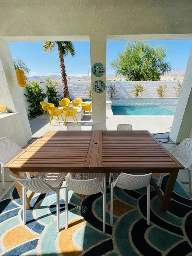 4 Bed Family Villa - pool/spa/bbq/fire pit — Photo 4