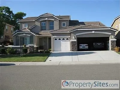 2108 Donovan Dr photo 1