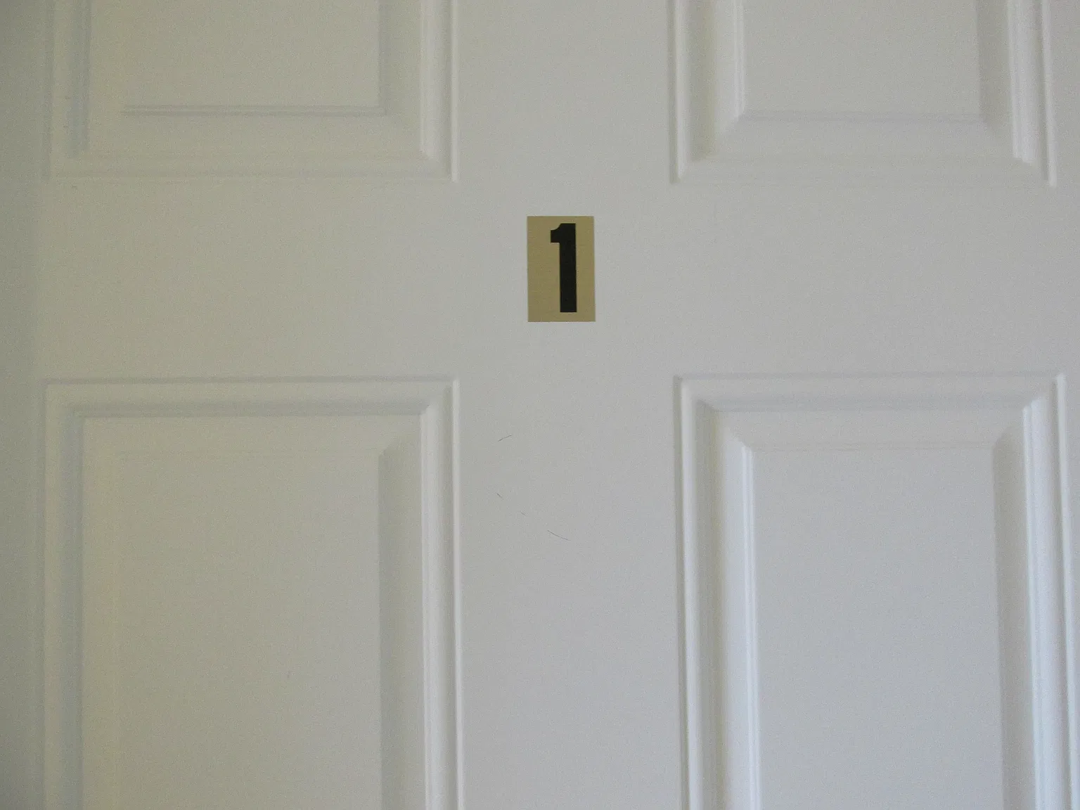 2 bed, $1,415 — Photo 1