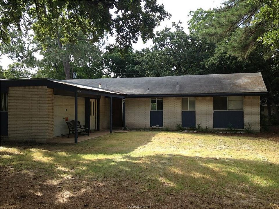 1st image of 13 Bermuda Ln