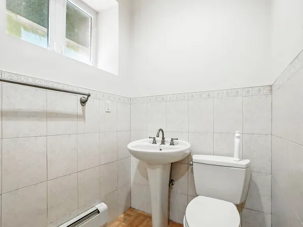 77-16 Kew Forest Lane image 33 of 38