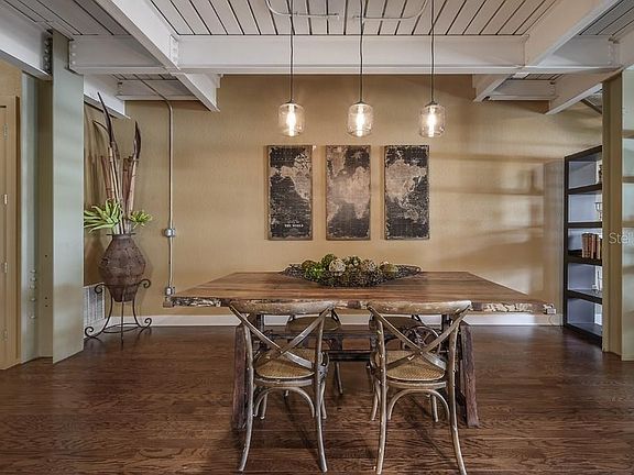 4th image of 1501 W Horatio St APT 224