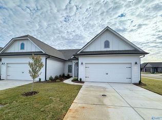 12461 Whitcomb Cir, Athens, AL 35613