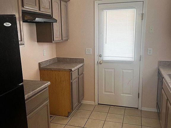 5th image of 14084 Tierra Leona Dr