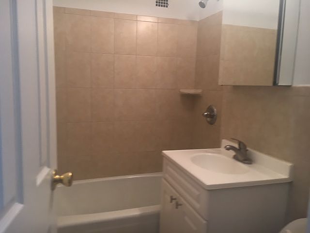 2nd image of 145 E 15th St APT 3-B