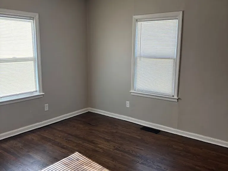 10607 Richmond Ave — Photo 11