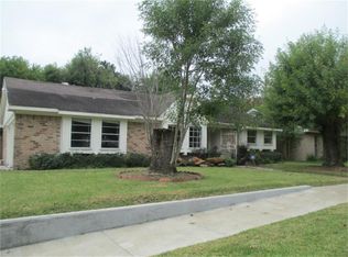 12043 Stroud Dr, Houston, TX 77072