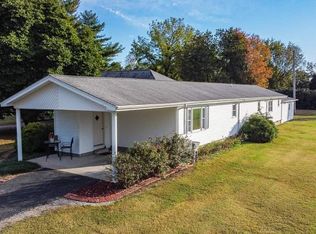 5936 Harris Rd, Paducah, KY 42001