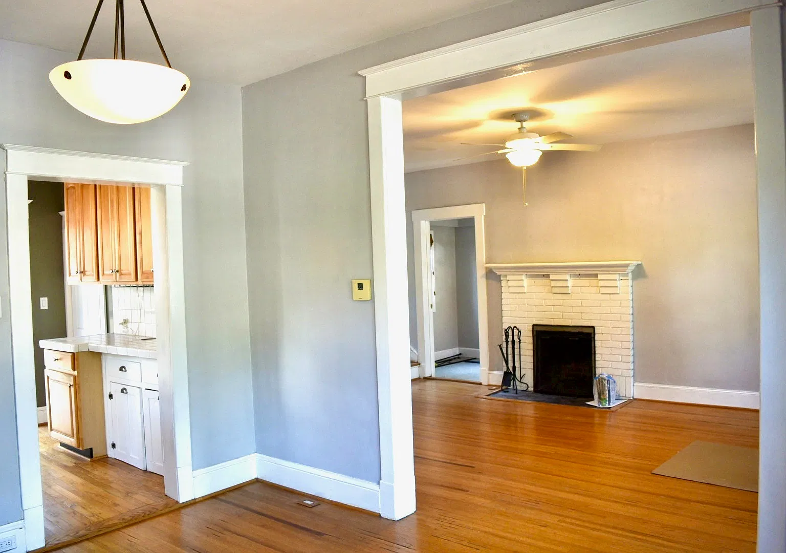 400 Dollars Early Signing Bonus 709 N Cleveland St — Photo 4