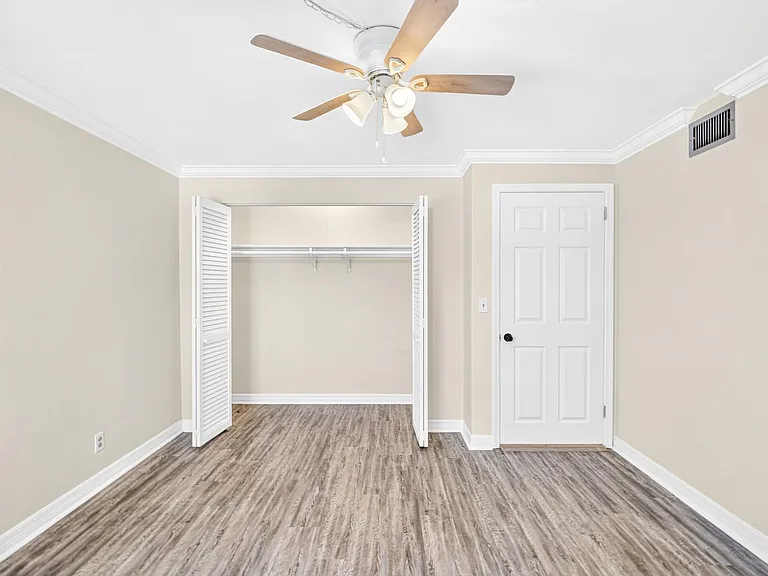 2760 Ocean Shore Blvd — Photo 16