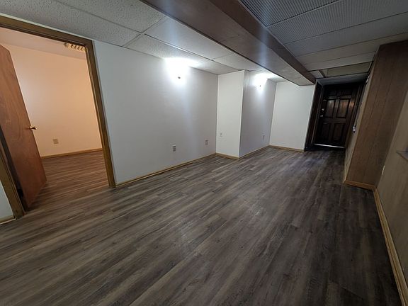 3rd image of 2577-79 N Stowell Ave #2577