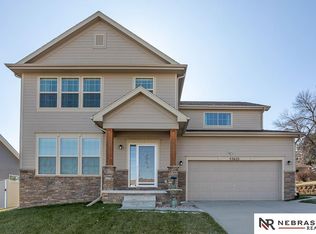 13635 Corby St, Omaha, NE 68164