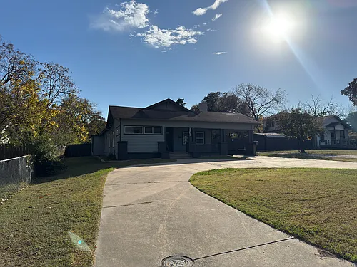 3800 Virginia Blvd Photo 1