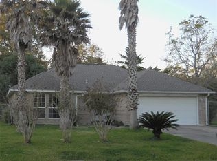 7014 Smith St, Hitchcock, TX 77563