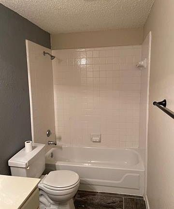 5th image of 2025 Bent Brook Dr