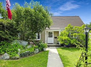 49 Upland Ave, White Plains, NY 10604
