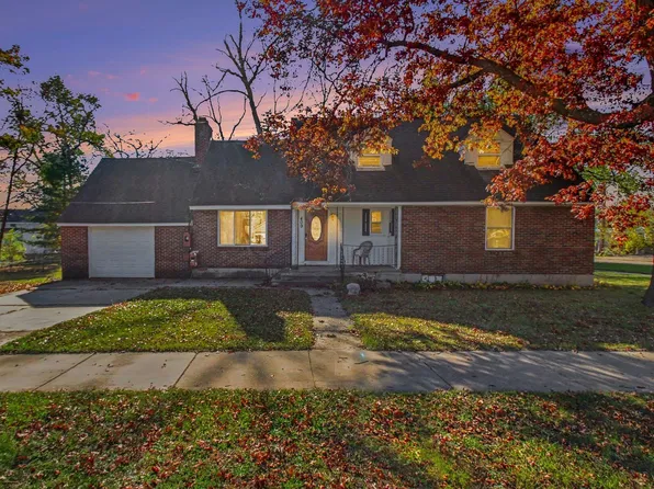 409 Plum St, Grayling, MI 49738