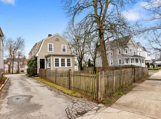 1086-1088 Main St, Wakefield, MA 01880