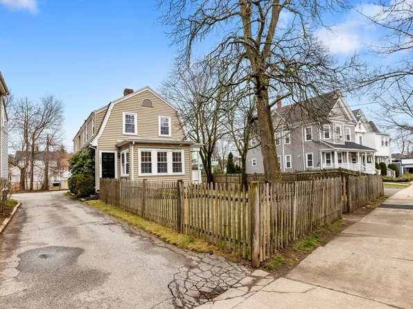 1086-1088 Main St, Wakefield, MA 01880