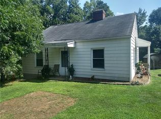 2539 4th Ave SW, Hickory, NC 28602