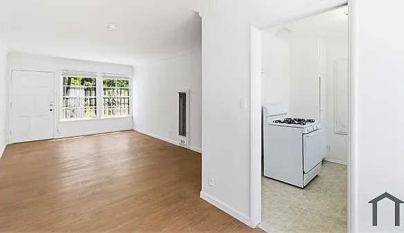 1 bed, $1,990 — Photo 2