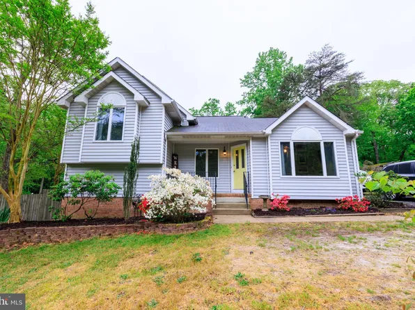 2729 Cove Point Rd, Lusby, MD 20657