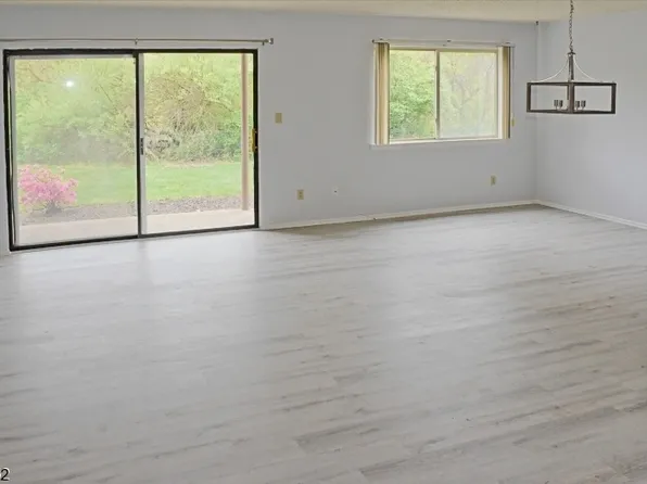 145 Drake Ln, Roxbury Twp., NJ 07852