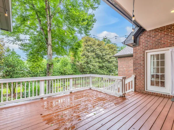 520 32nd Ave S, Nashville, TN 37212