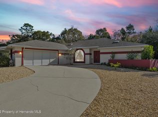 6 Hollyhock Ct, Homosassa, FL 34446